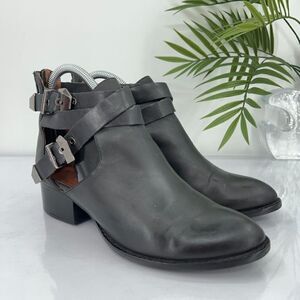 Jeffrey Campbell Everly Boots Women 7 Black Leather Cutout Straps Buckle Shoes